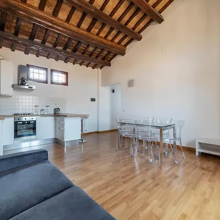 Palazzo Altieri Penthouse *